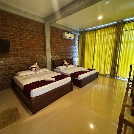 Hotel Ciel Star Anuradhapura Exterior foto
