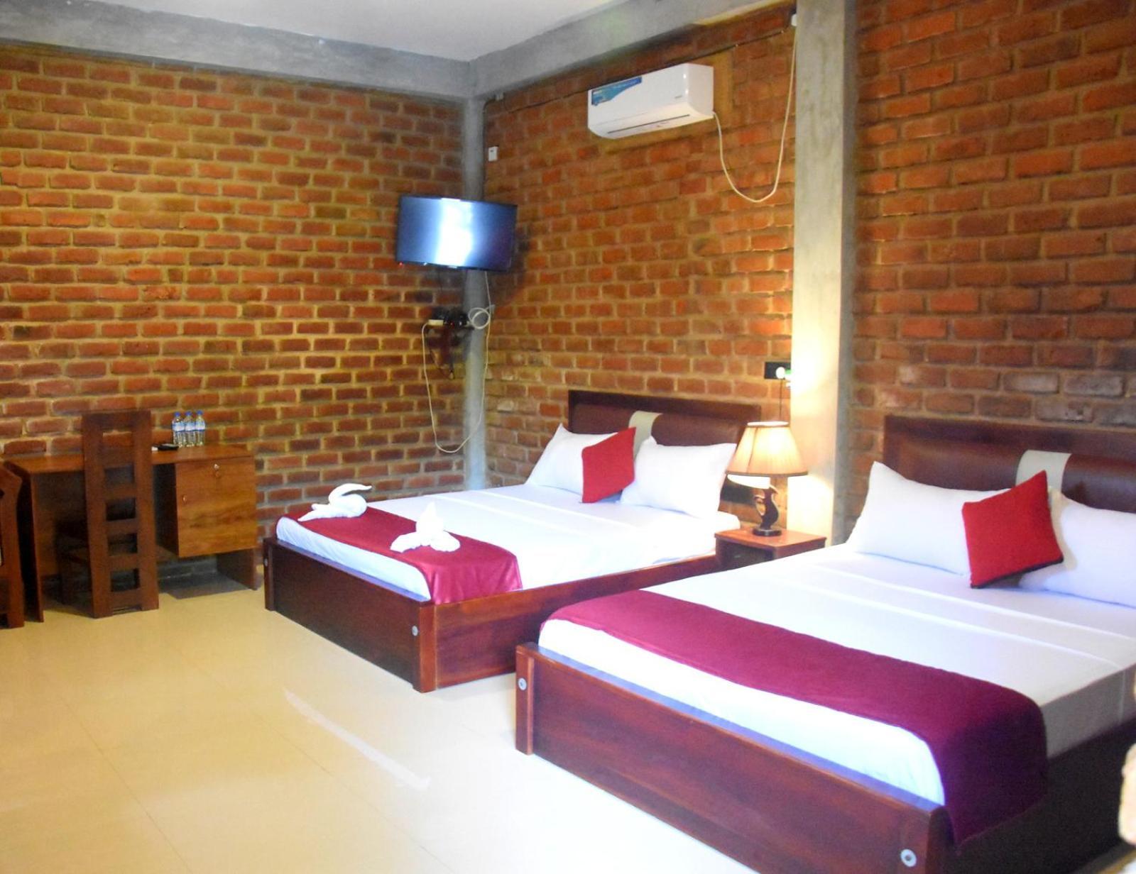 Hotel Ciel Star Anuradhapura Exterior foto